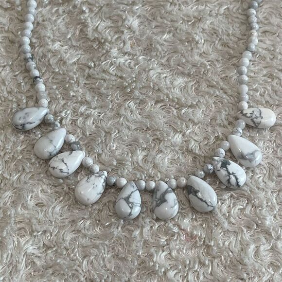 White Howlite Drop Bead Bib Necklace Natural‎ Stone Jewelry Lobster Clasp - Picture 7 of 8